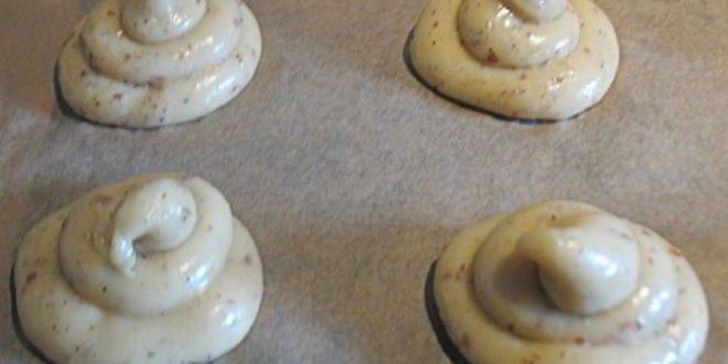 Рецепт профитролей из льняной муки с яблочно-карамельным муссом