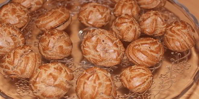 Рецепт шоколадных профитролей с маскарпоне