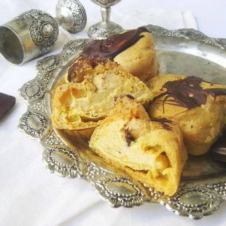 Рецепт Эклеров с ореховым кремом пралине