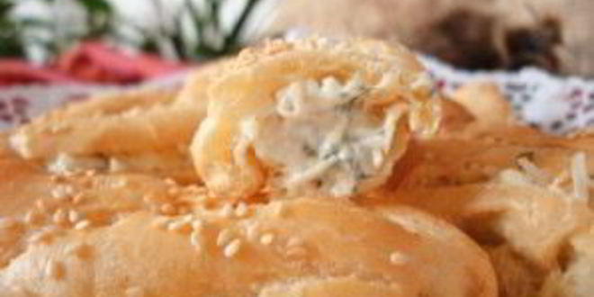 Рецепт эклеров с сырной начинкой