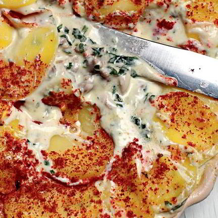 Рецепт Запеканки иза картофели с цесаркого и голубыма сырома