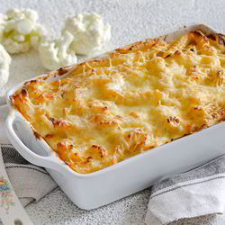 Рецепт Запеканки из цветной капусты и пасты под сырной корочкой