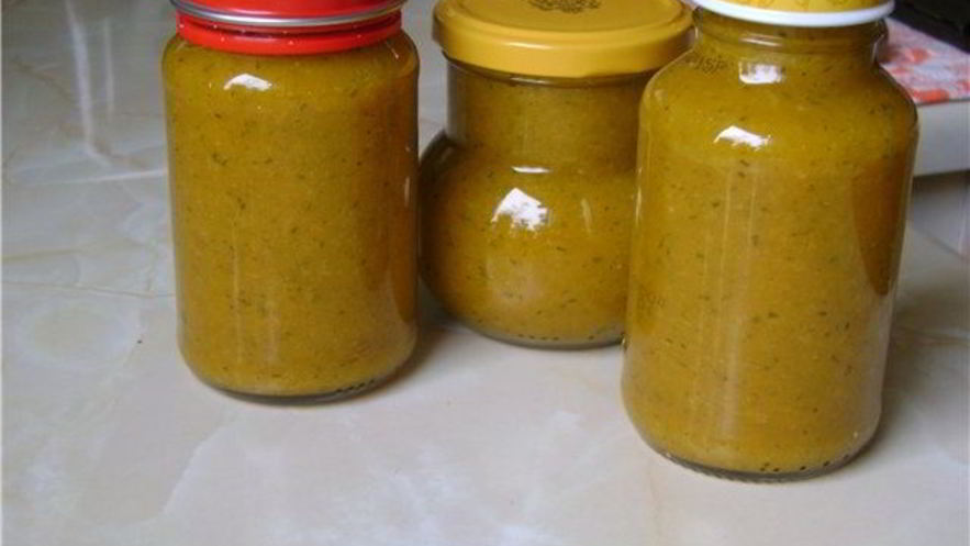 Рецепт аджики из фейхоа