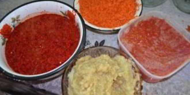 Рецепт аджики острой с яблоками