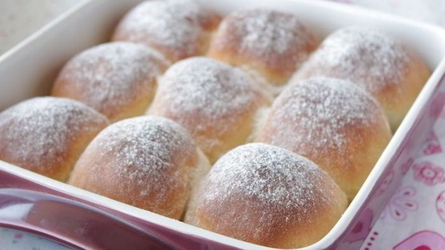 Рецепт бухтелей с абрикосовым джемом