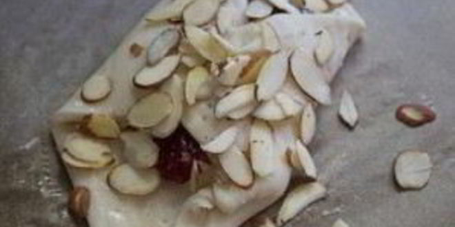 Рецепт датских булочек с марципаном и джемом