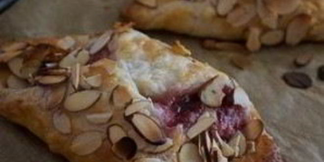 Рецепт датских булочек с марципаном и джемом