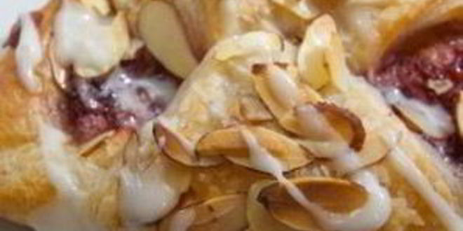 Рецепт датских булочек с марципаном и джемом