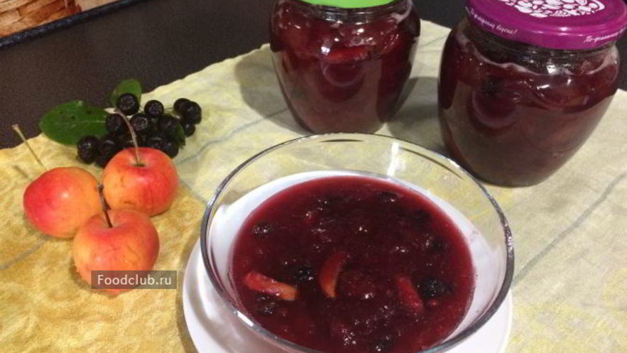 Рецепт джема из яблок с черноплодной рябиной в мультиварке