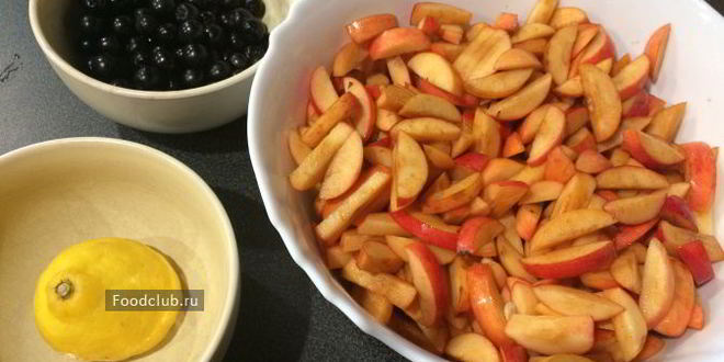 Рецепт джема из яблок с черноплодной рябиной в мультиварке