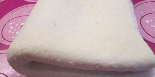 Рецепт елочки с джемом из творожно-слоеного теста