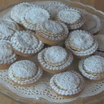 Рецепт Рождественских корзиночек с джемом