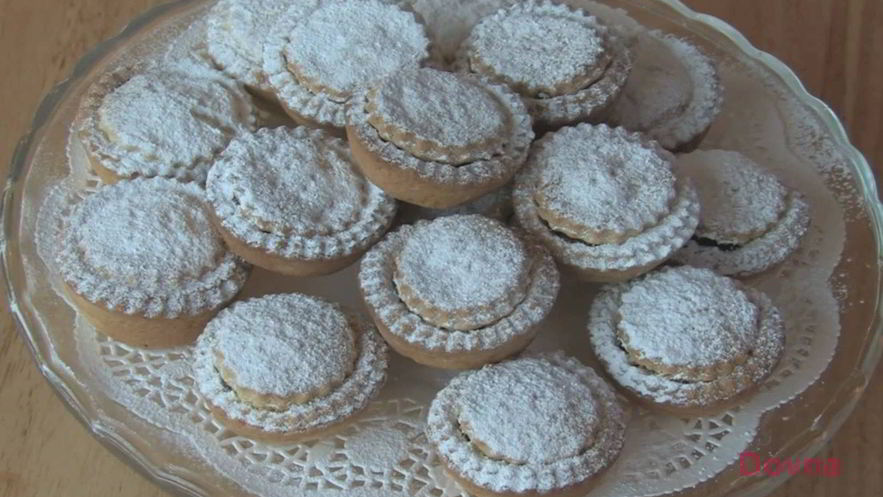 Рецепт рождественских корзиночек с джемом