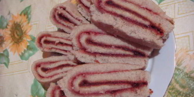 Рецепт рулета с джемом