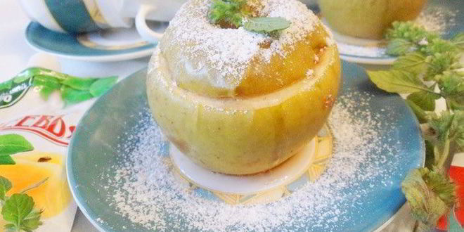 Рецепт запеченных яблок с джемом и бананом