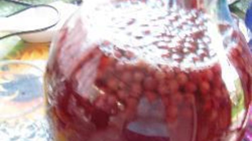 Рецепт компота из брусники на зиму