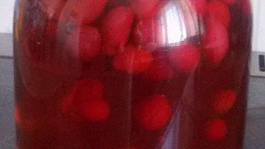 Рецепт компота из кизила