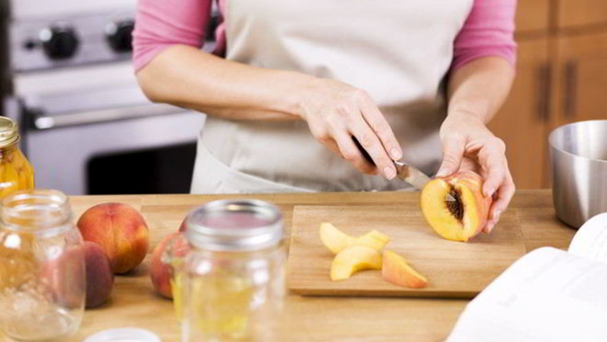 Рецепт компота из персиков