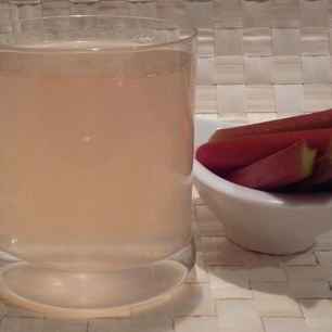 Рецепт Компота из ревеня