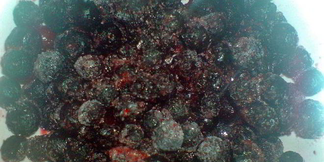 Рецепт компотика из свежезамороженных ягод с лимоном