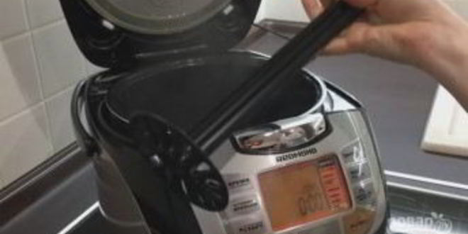 Рецепт очень вкусного компота из шиповника в мультиварке