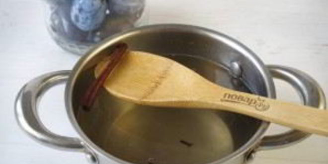 Рецепт сливового компота