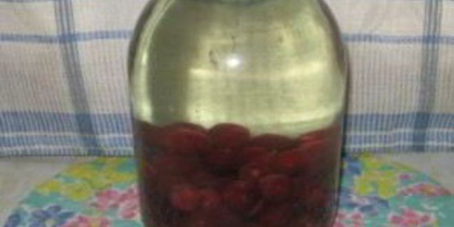 Рецепт вишневого компота