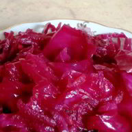 Рецепт Капусты маринованной острой со свеклой