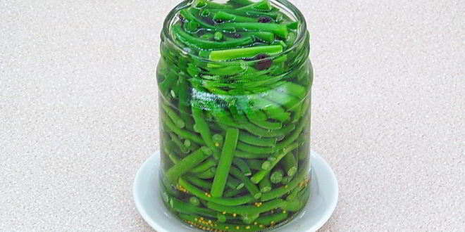 Рецепт маринованных чесночных стрелок с горчицей