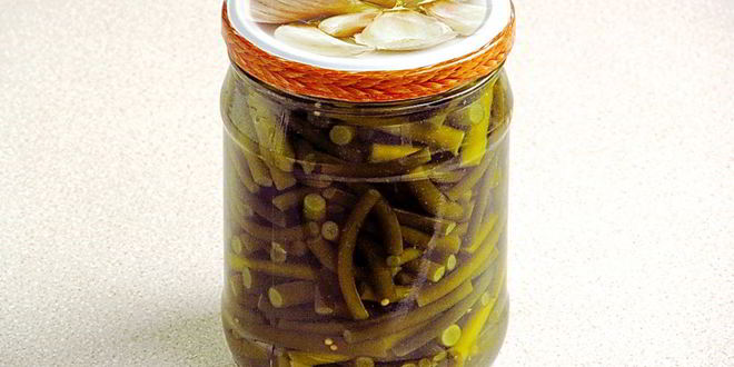 Рецепт маринованных чесночных стрелок с горчицей