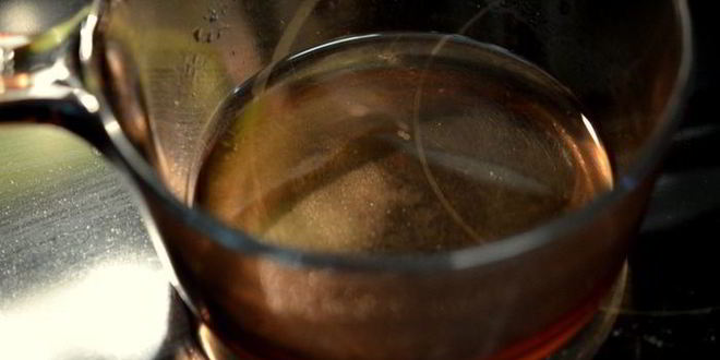 Рецепт розового маринованного лука