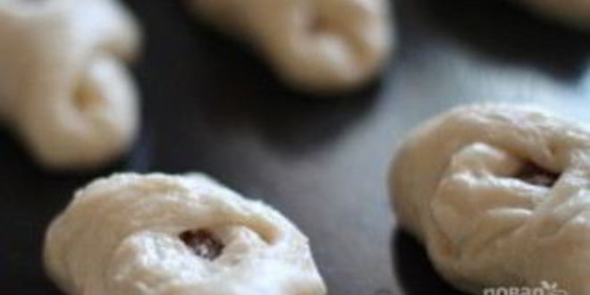 Рецепт булочек с повидлом в духовке