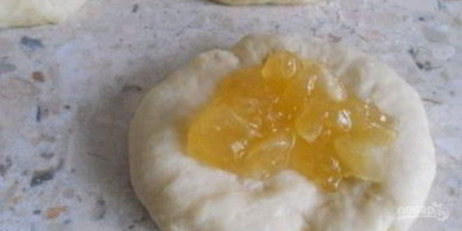 Рецепт булочек с повидлом в мультиварке