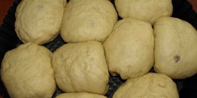 Рецепт булочек с яблочным повидлом