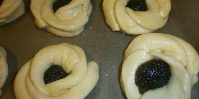 Рецепт розочки-бутона с повидлом