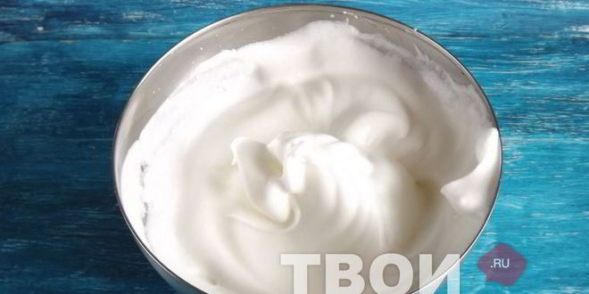 Рецепт рулета с повидлом и арахисом