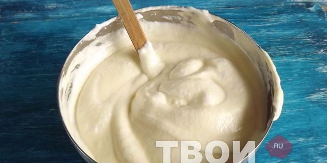 Рецепт рулета с повидлом и арахисом