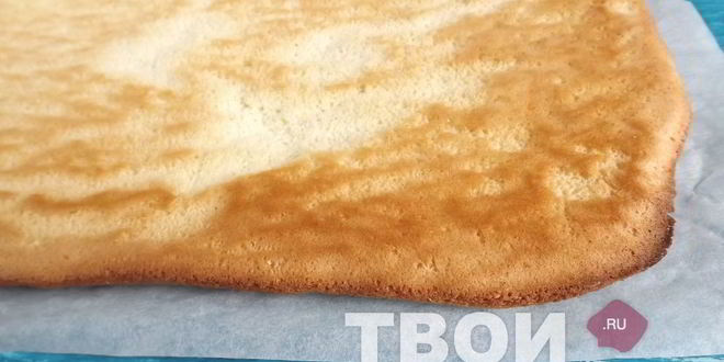 Рецепт рулета с повидлом и арахисом