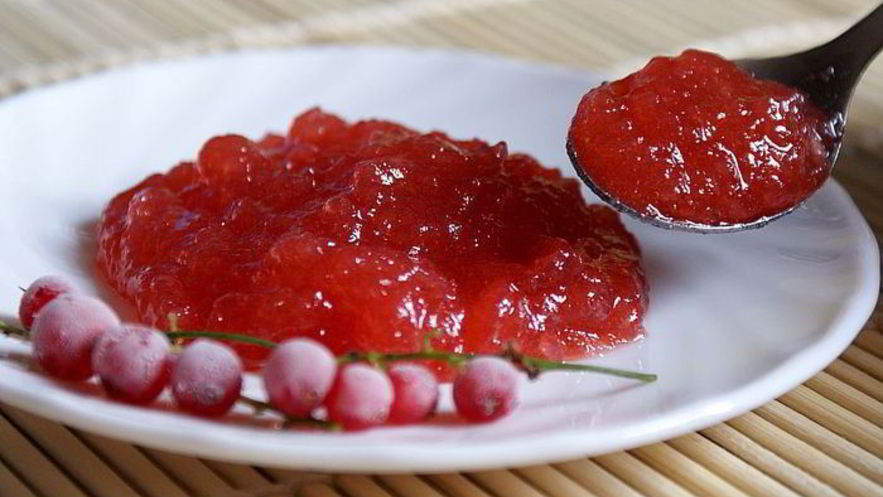 Рецепт яблочного повидла с красной смородиной