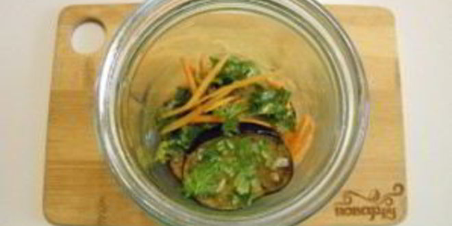 Рецепт синеньких с морковкой и чесноком на зиму