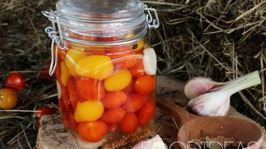 Рецепт консервированных помидоров черри