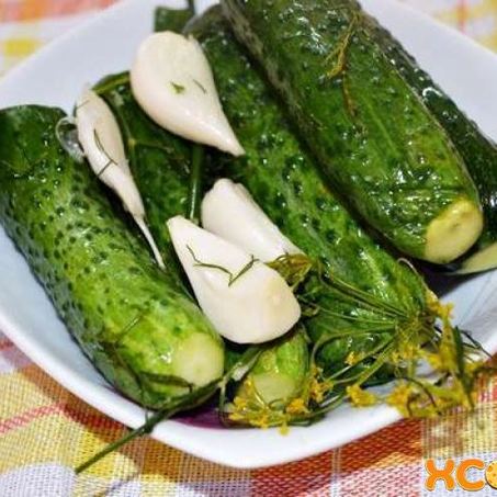 Рецепт Малосольных хрустящих огурчиков