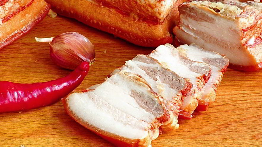 Рецепт сала в луковой шелухе в мультиварке