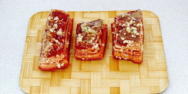 Рецепт сала в луковой шелухе в мультиварке