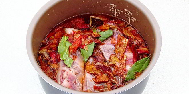 Рецепт сала в луковой шелухе в мультиварке