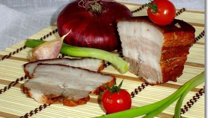 Рецепт Засола сало в луковой шелухе