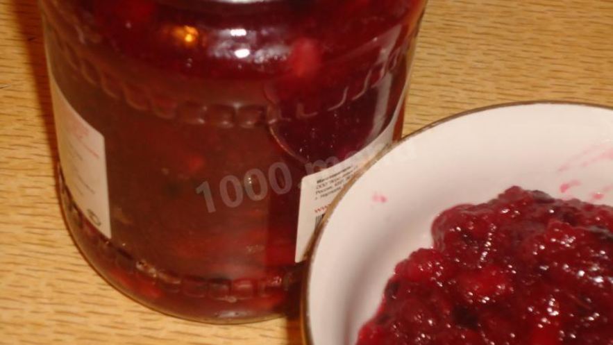 Рецепт варенья из брусники с яблоками на зиму