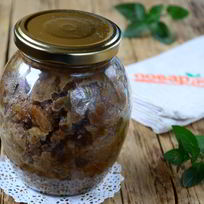 Варенье из кураги с грецким орехом