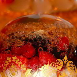 Рецепт Ягод в желе из шампанского