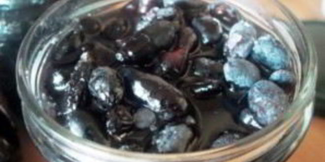 Рецепт жимолости на зиму